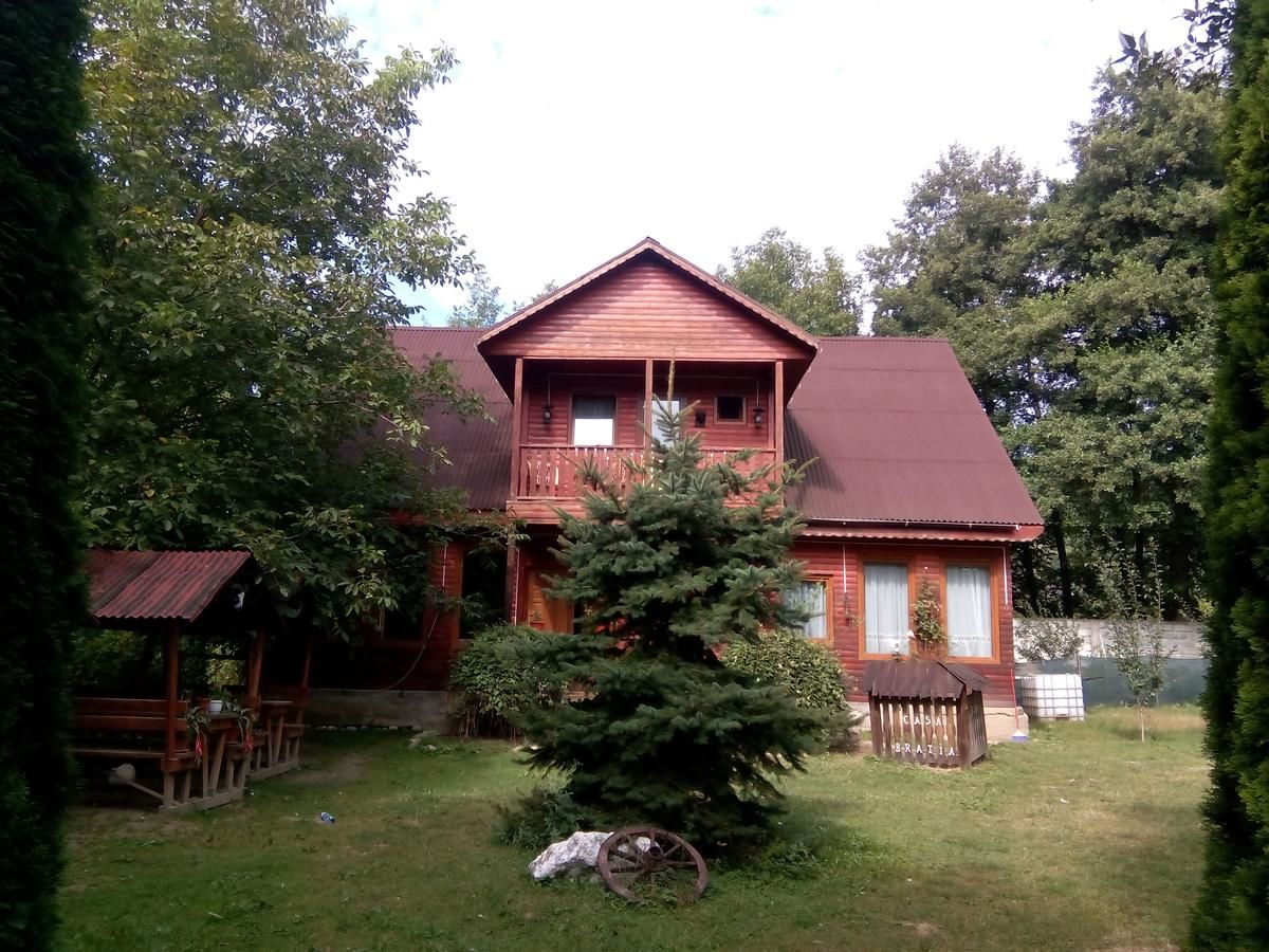 Гостевой дом Pensiunea Casa Bratia Băjeşti-7